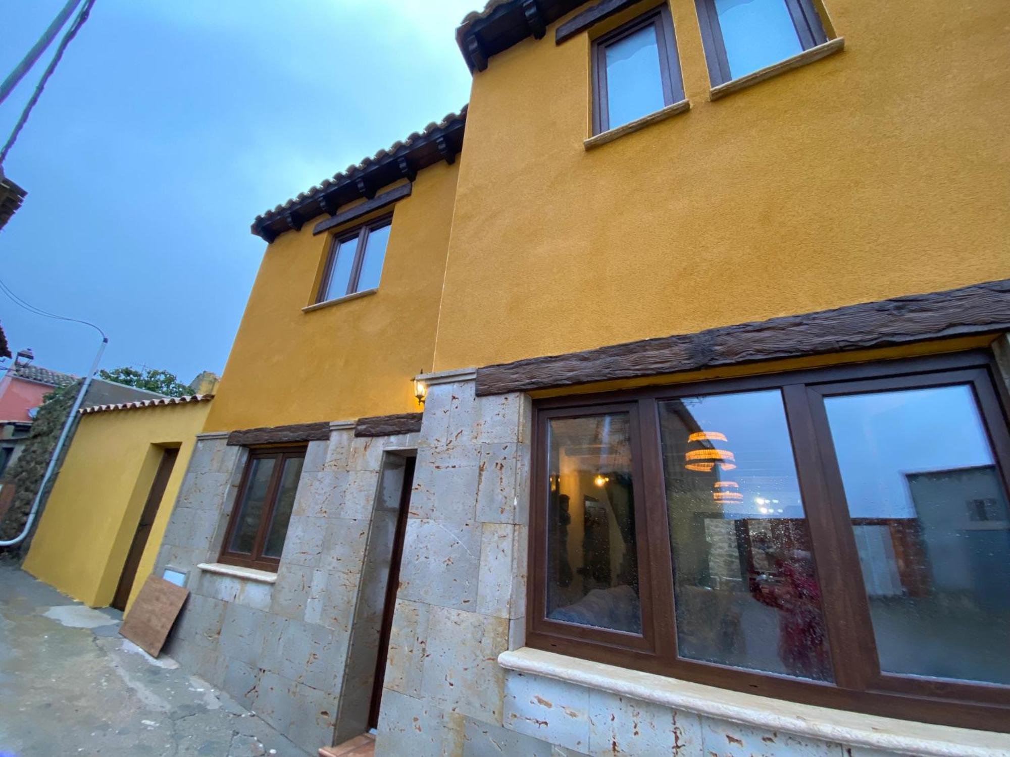 Casa Rural Los Valles Valdenebro de los Valles Exterior photo